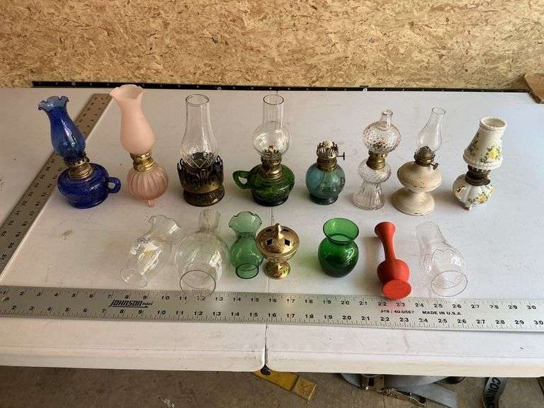 Miniature oil lamps