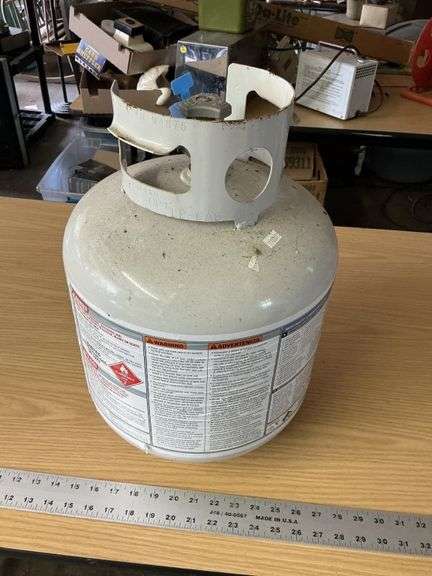 15 pound LP tank, full?