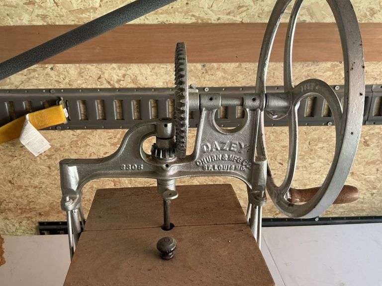 Dazey butter churn