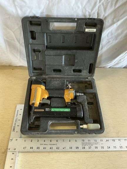 Bostitch stapler