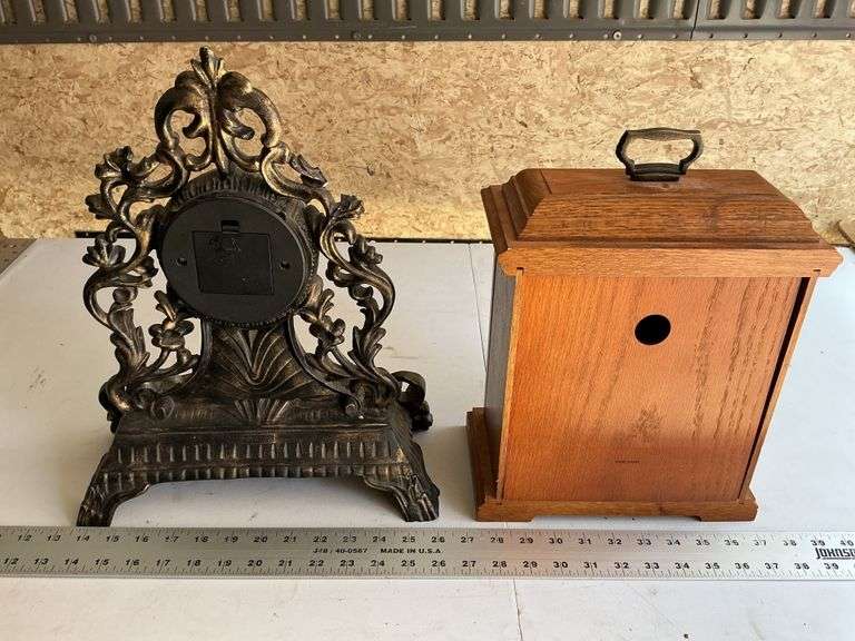 Mantle clocks