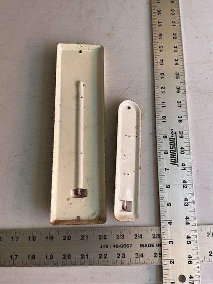 Metal thermometers