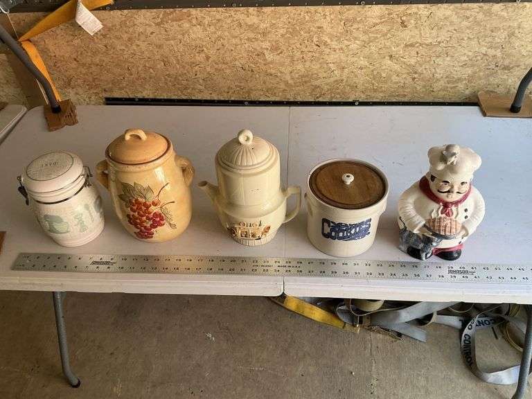 Cookie jars