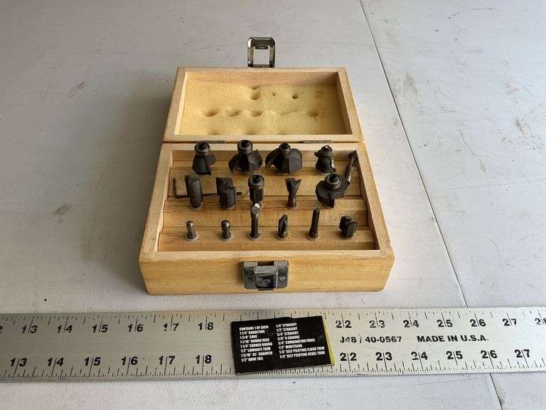 Router bit set