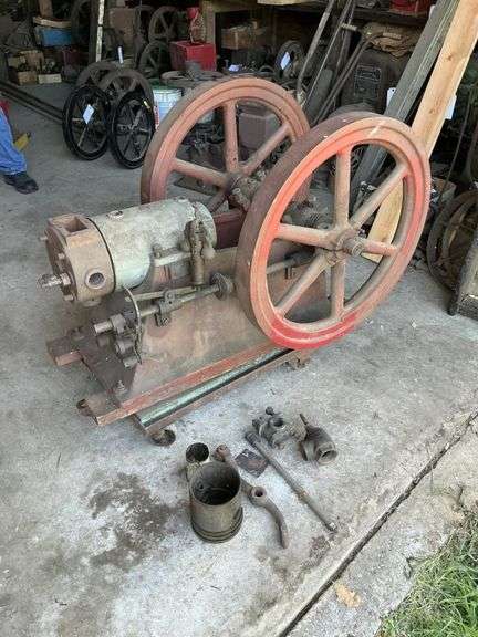 Perkins side shaft gas engine, incomplete.