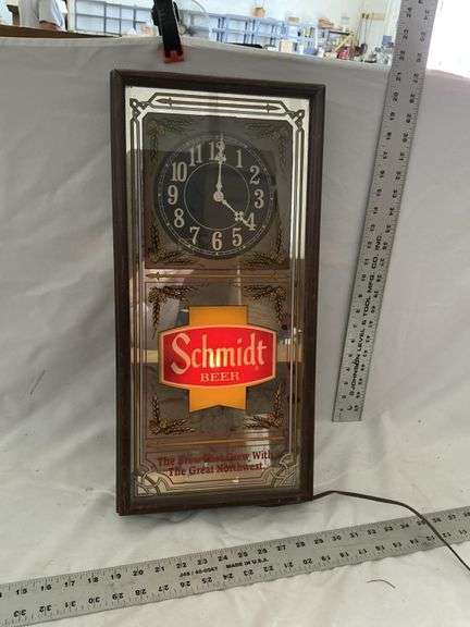 Schmidt Beer clock/mirror