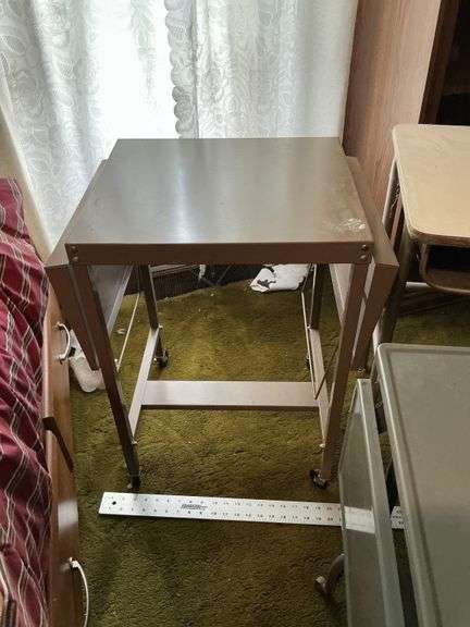 School desk and 2 metal tables