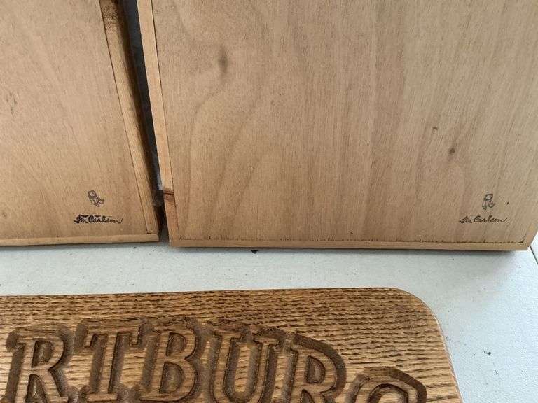 Wartburg & Go-Hawk plaques