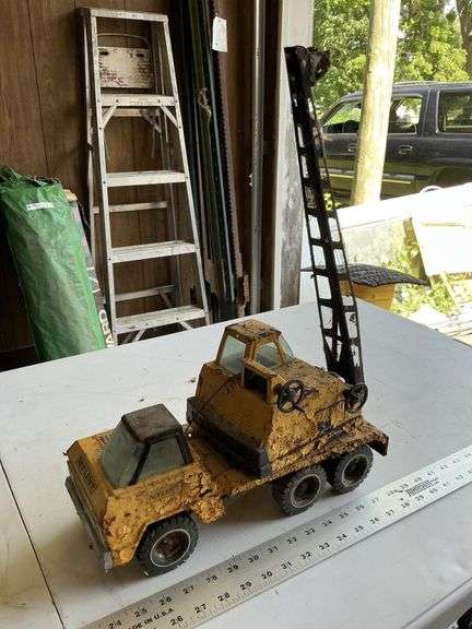 Nylint crane