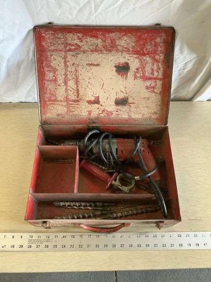 Milwaukee 1/2" hammer drill