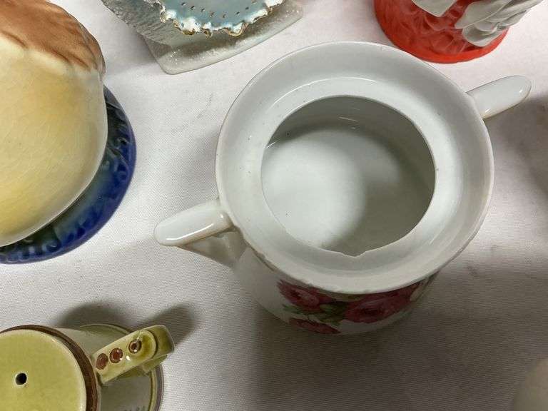 Decorative pieces-some chips, bowl has large