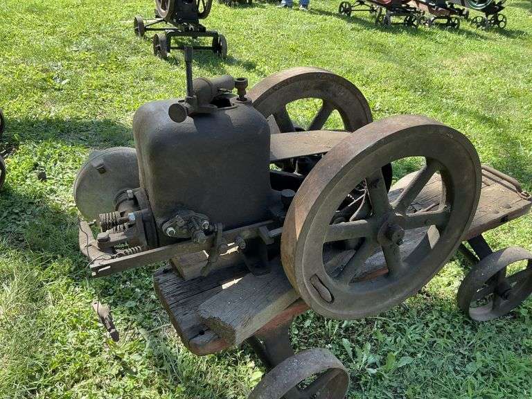 Root & VanDervoort 2 hp