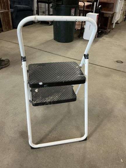 Costco stepstool