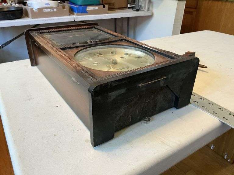 31 day Linden clock