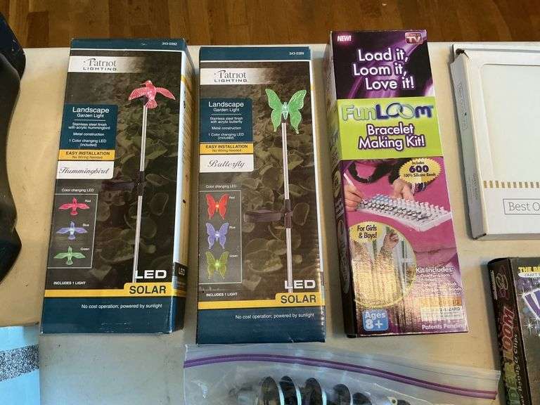 Bracelet making kit/outdoor lighting, etc.