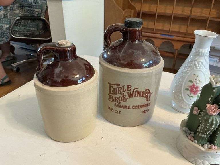 Miniature stoneware jugs/figurines etc.