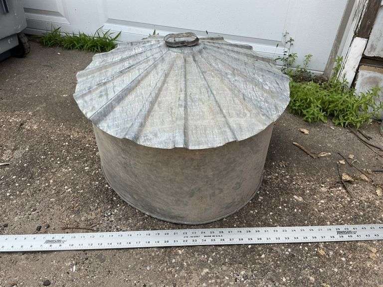 Galvanized Cluck house