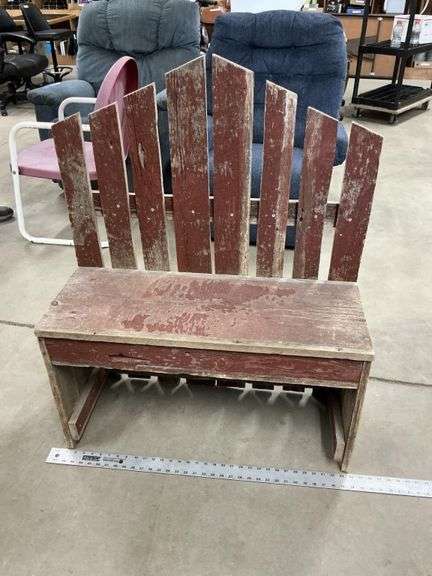 Decorative barn wood bench
