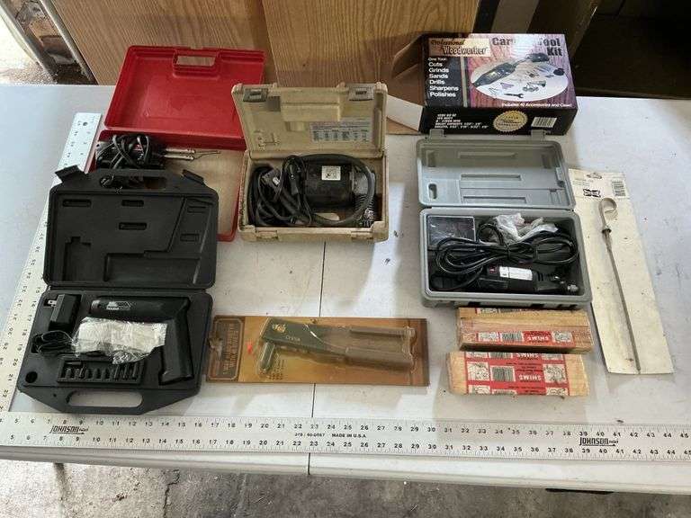 Wood carving tool kit/riveter and soldering iron