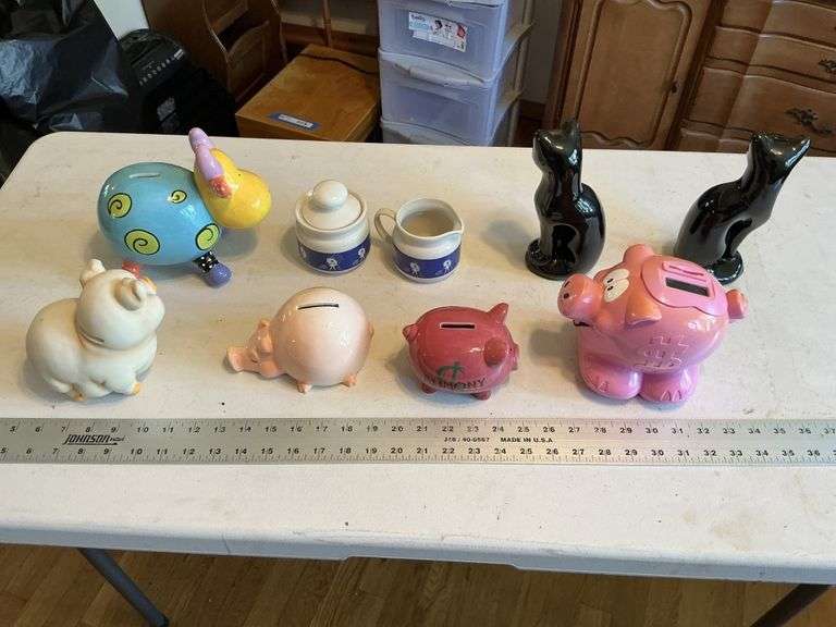Piggy banks/cat figurines etc