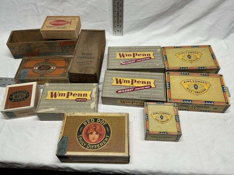 Cigar & cheese boxes, etc