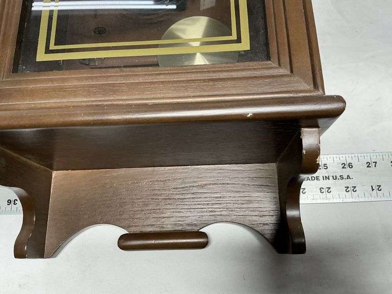 Regulator wall clock