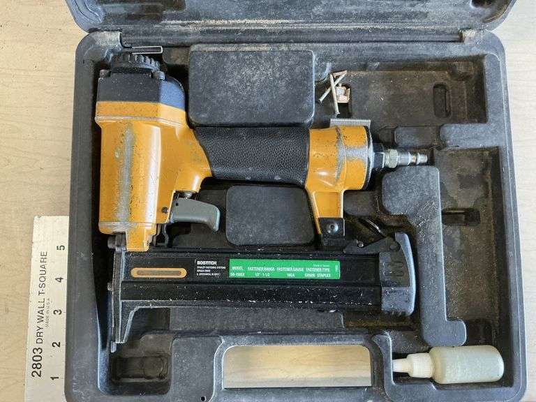 Bostitch stapler