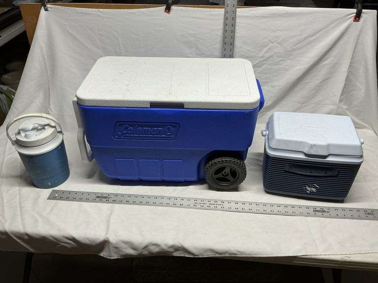 Coleman/Rubbermaid coolers