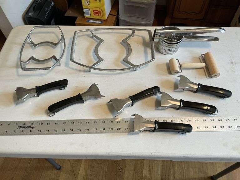 Corning ware trivets/handles etc