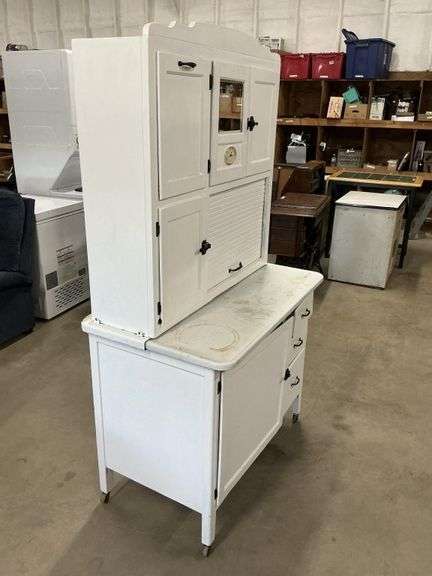 Enamel top kitchen cabinet 40" x 72" x 26"
