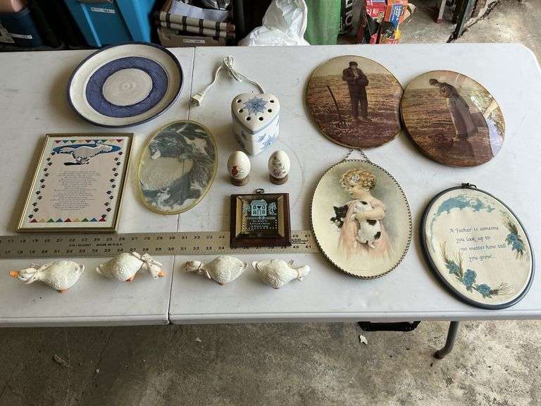 Wall hangings and decor