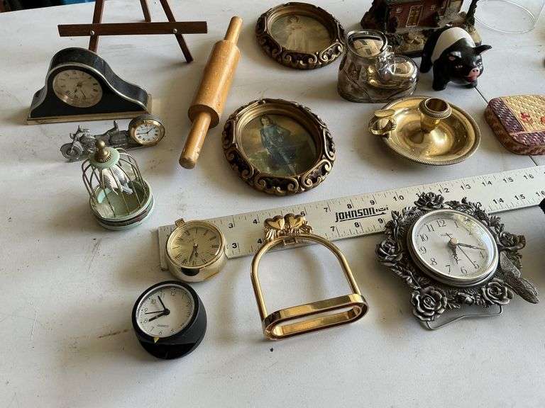 Assorted clocks and decor