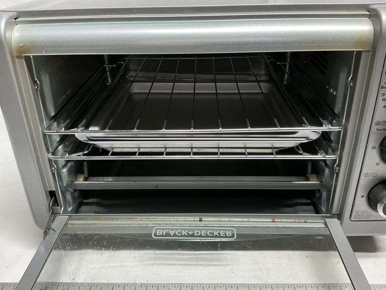 Black & Decker toaster oven