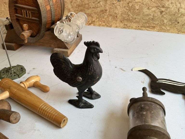 Collectibles/cast-iron chicken etc.