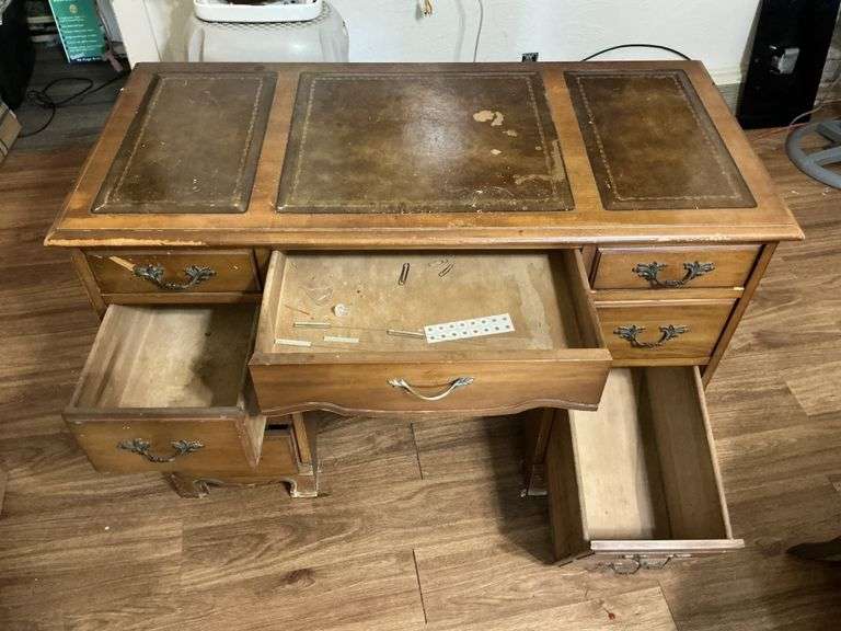 Desk