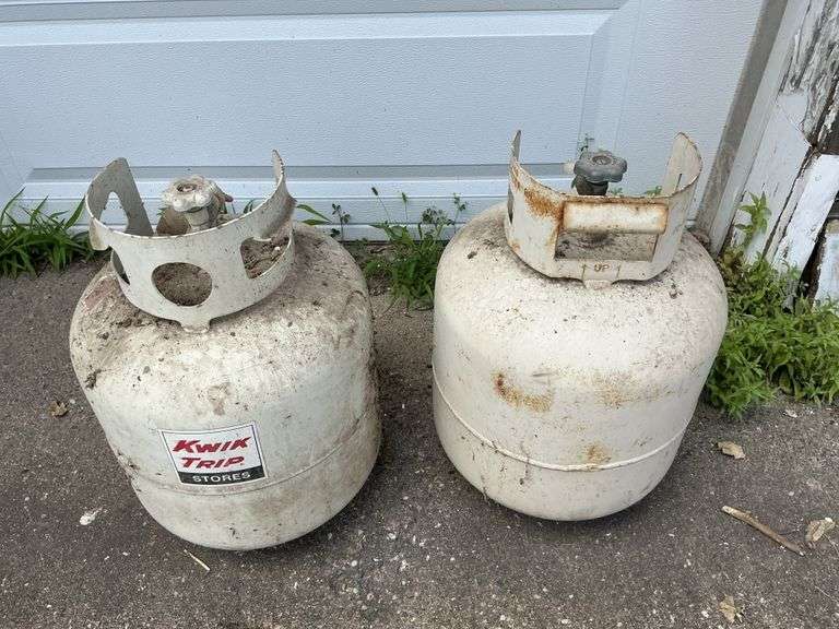 15 pound Old style LP tanks