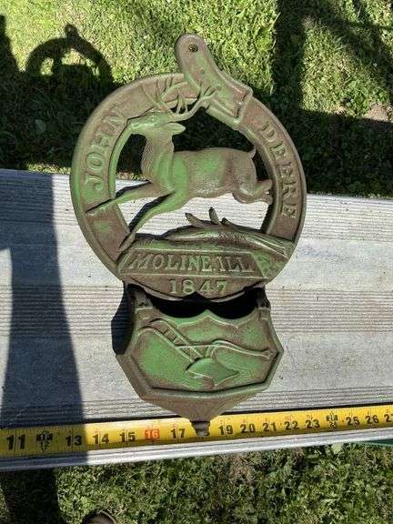 John Deere cast mail holder