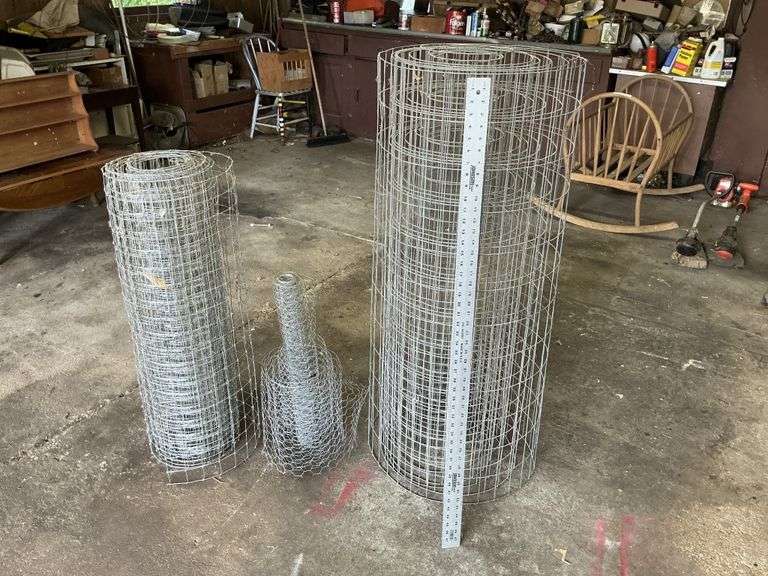 Wire fence