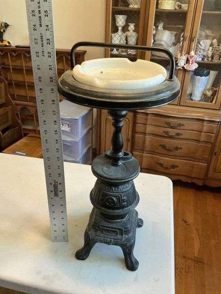 Ashtray