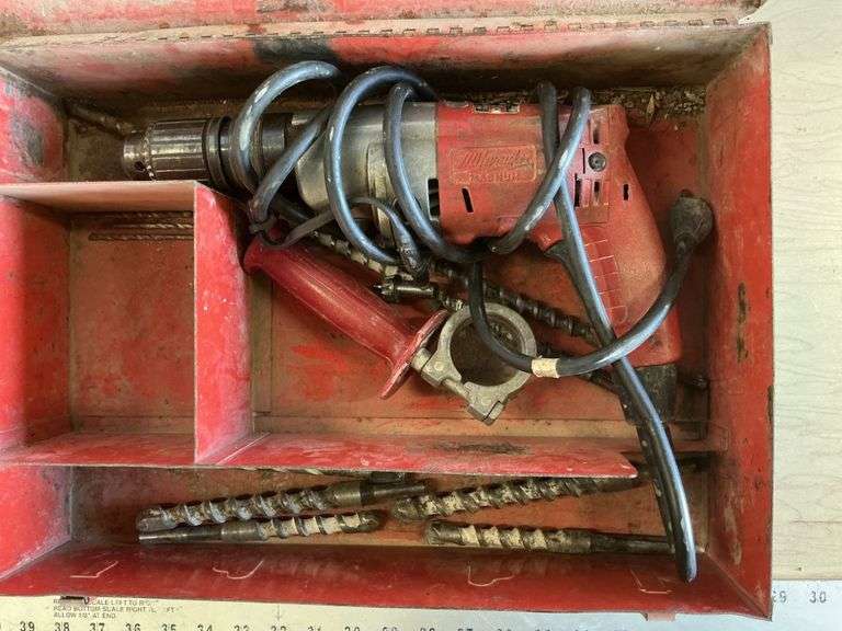 Milwaukee 1/2" hammer drill