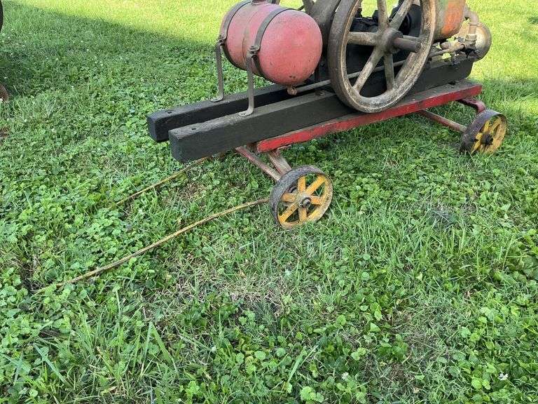 Associated gas engine cart