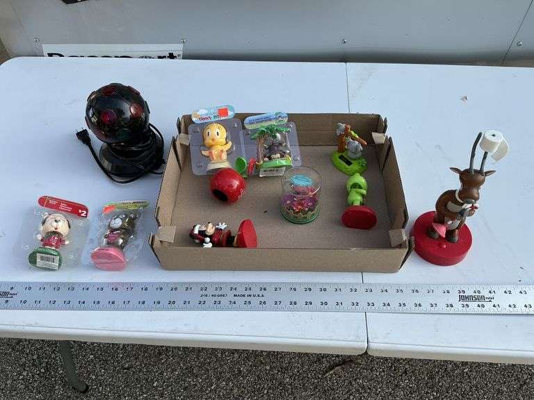 Solar powered figurines, etc