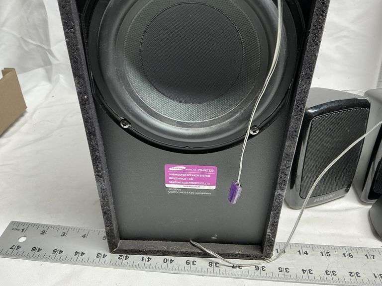Samsung DVD player, speakers