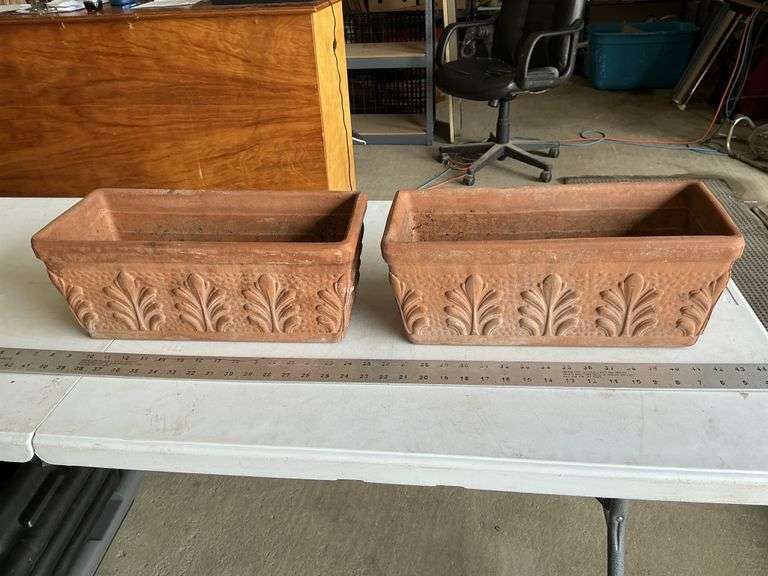 Terra cotta planters