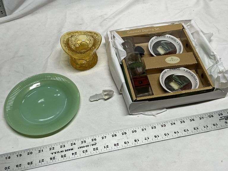 Jadite plate, glass hat and gourmet dipping set