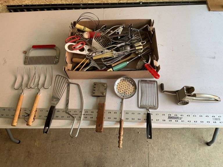 Kitchen utensils