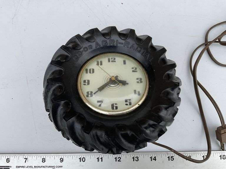 CO-OP advertising tire clock