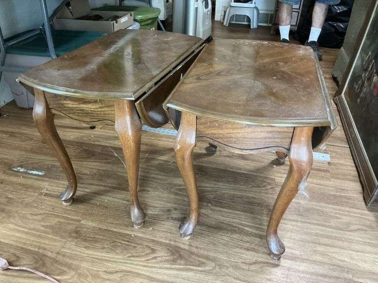 Lamp tables
