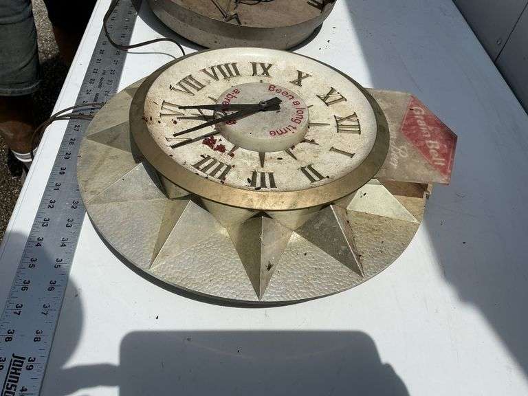 GrainBelt/Telechron clocks