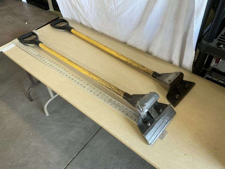 Shingle shovels